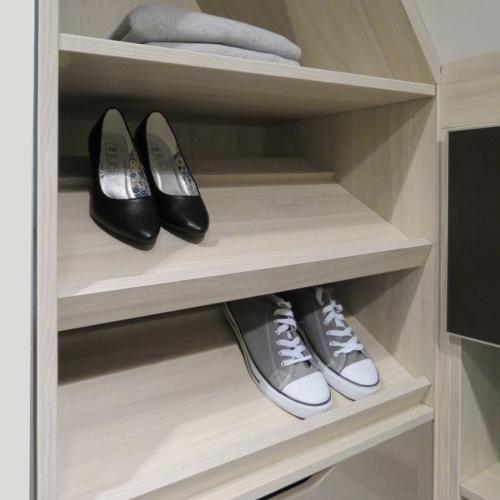 ETAGERE A CHAUSSURES
